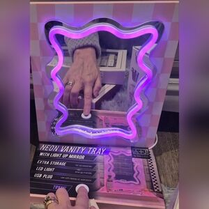 A+J Brand Wavy Neon LED Light,rechargable Mirror & Vanity Tray